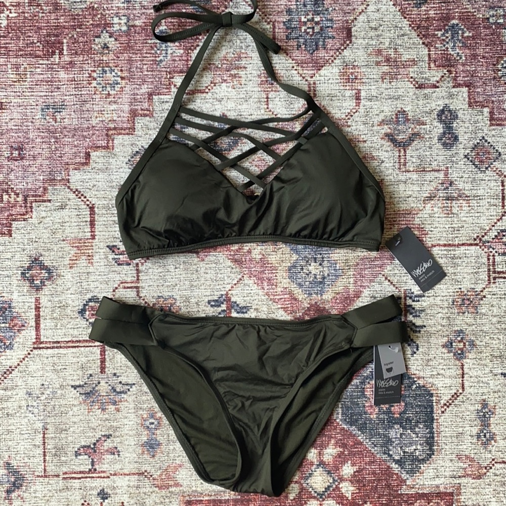 Dark green bikini